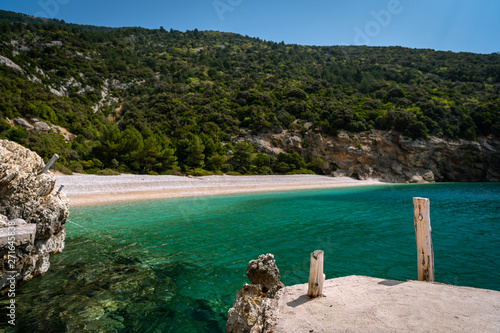 Fototapeta Naklejka Na Ścianę i Meble -  Bay near Lubenice on a sunny day in spring