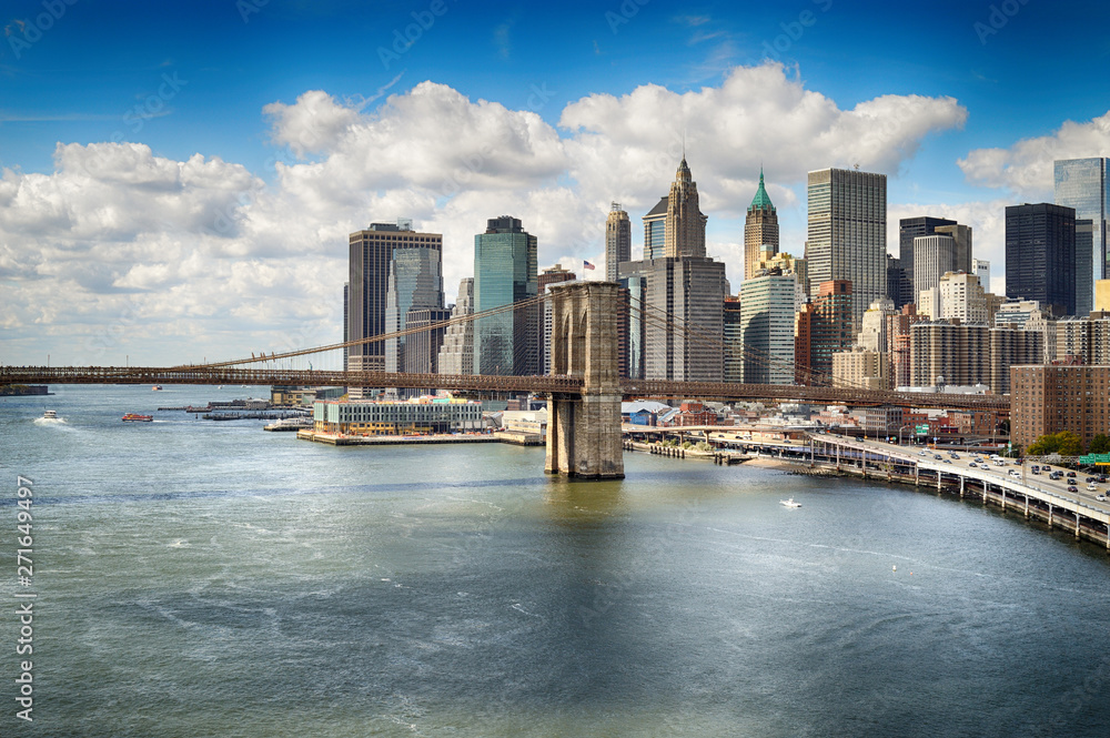 Fototapeta premium Manhattan at sunny day.