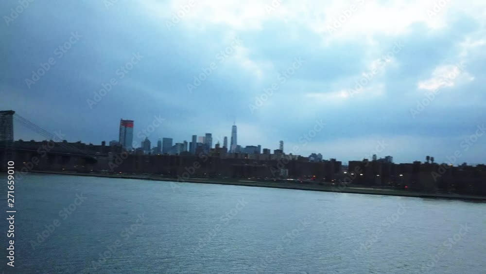 Pan left, Williamsburg Bridge in New York City Pan left, Williamsburg Bridge in New York City