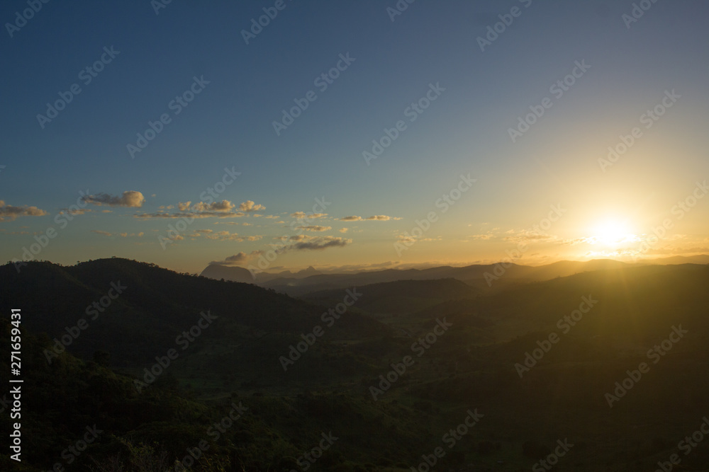 Obraz premium Central de Minas - Nascer do Sol