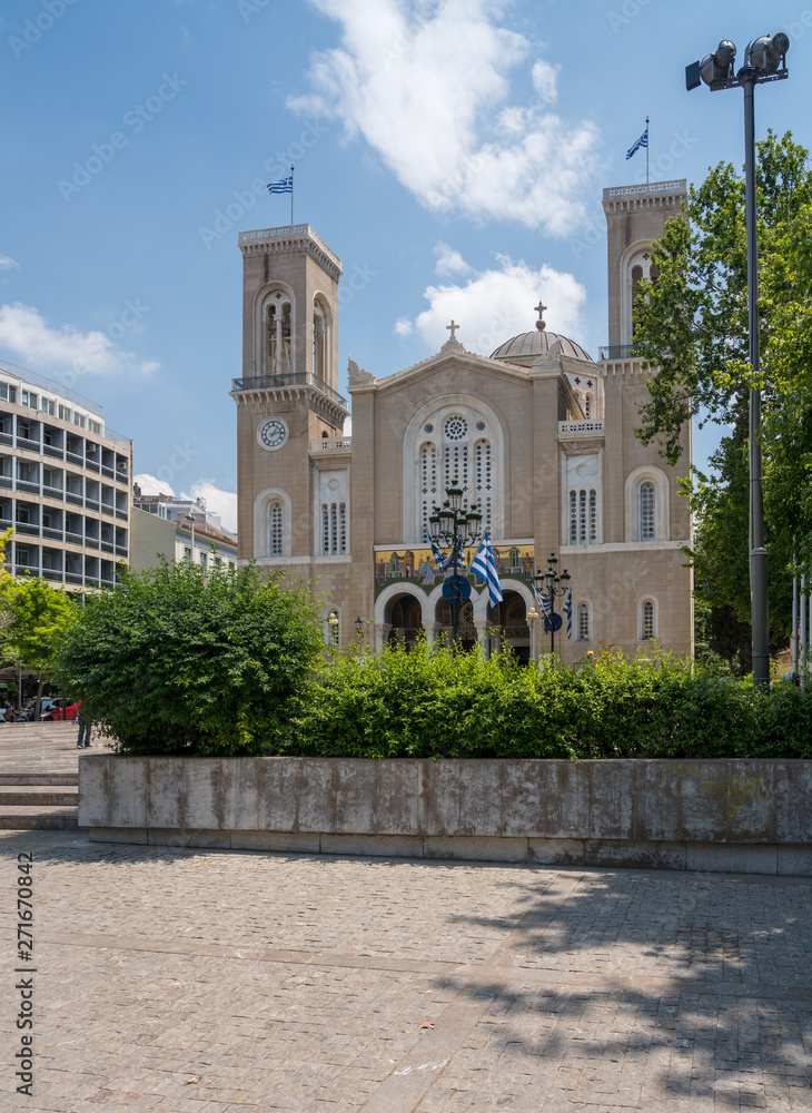 Obraz premium Exterior of Metropolitan Cathedral in Athens