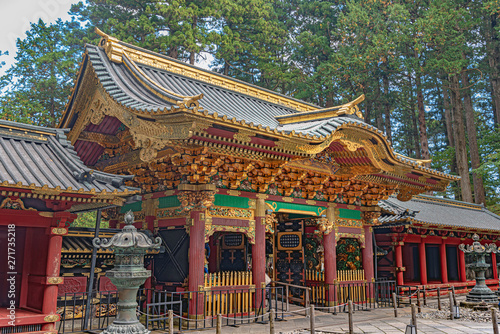 Obraz na płótnie 日光山輪王寺 大猷院の夜叉門と境内風景