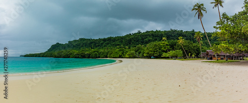Fototapeta Naklejka Na Ścianę i Meble -  Champagne Beach, Vanuatu, Espiritu Santo island, near Luganville,  South Pacific