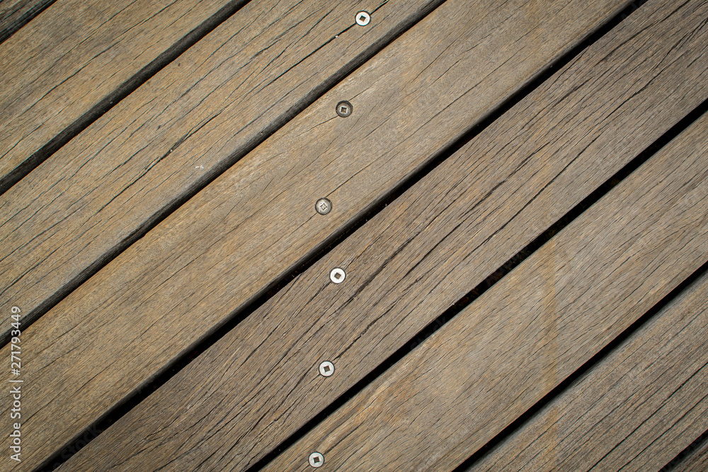 Diagonal floor boards Diagonal floor boards