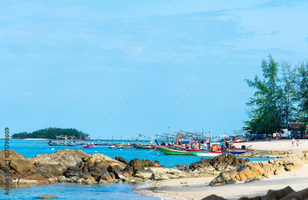 Thailand has a great number of magnificent beaches, both on the Eastern Gulf of Thailand and on the Andaman Sea on the Western part of the country.