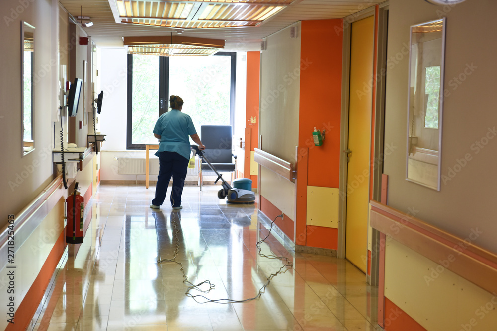 Obraz premium hopital clinique medecine infirmiere soins sante mutuelle assurance social personnel travail emploi 