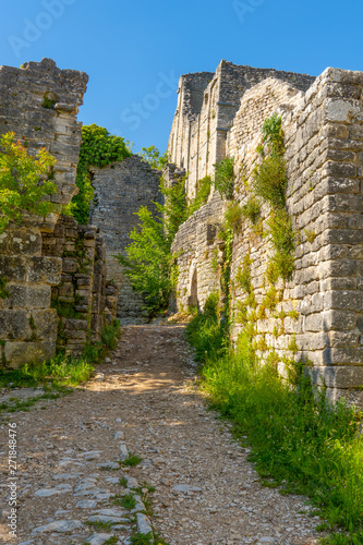 Geisterstadt Dvigrad, Istrien, Kroatien photo