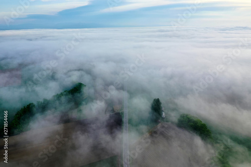 霧の空撮