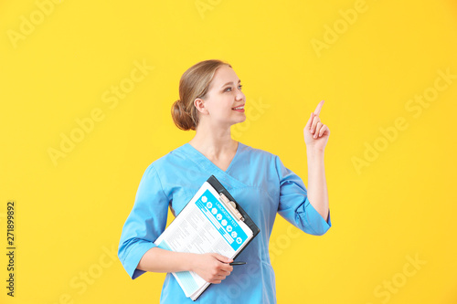 Young medical assistant wit...