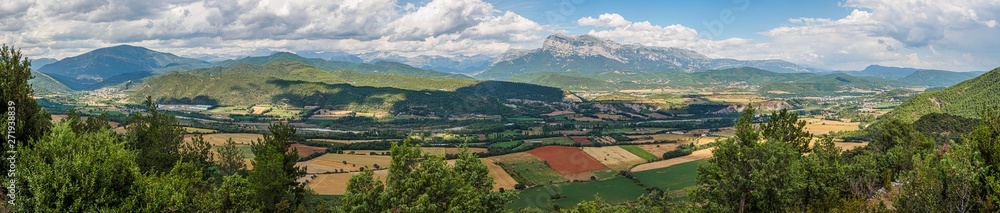 Panoramic view of the Ara river valley between the towns of Boltaña and Ainsa in the Pyrenees