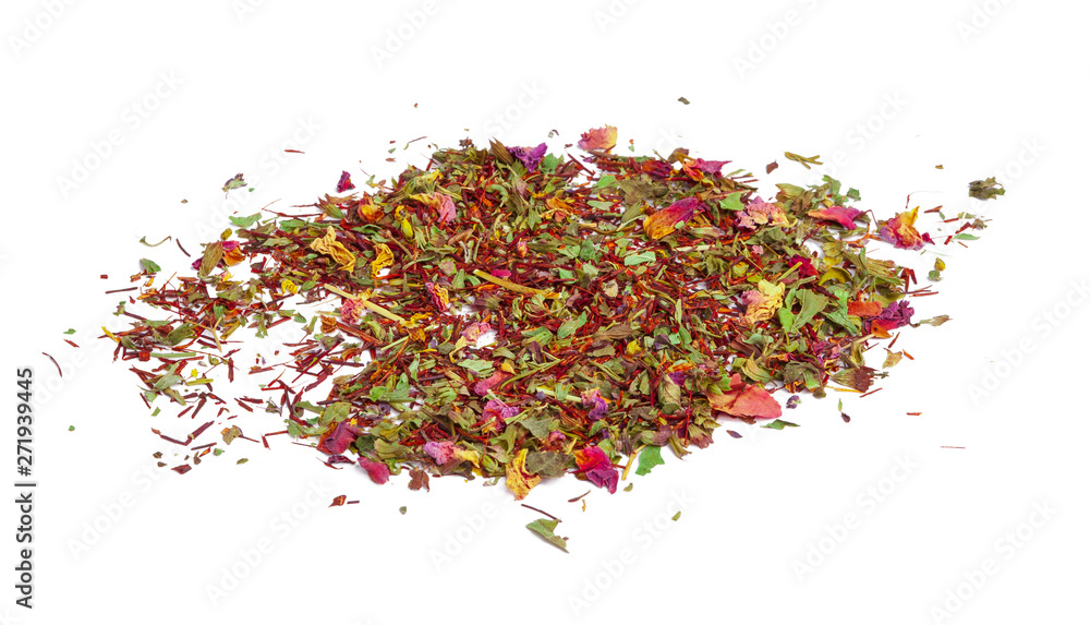 Naklejka premium Green tea with dry flowers on white background. Close up