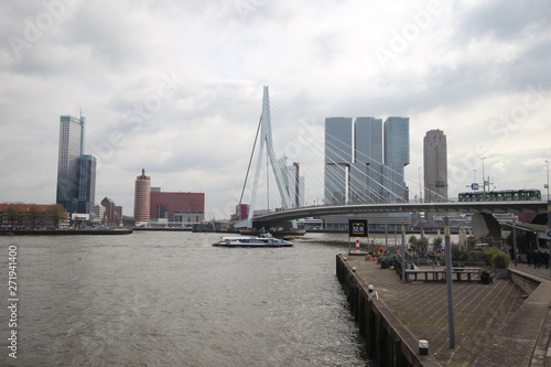 Skyline of Rotterdam with buildings at the Erasmusbrug over river Nieuwe maas © André Muller