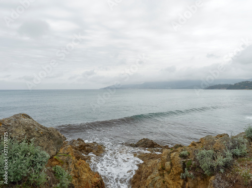 Provence-Var-côte-d'Azur. Sentier littoral de la plage de Gigaro au cap Lardier