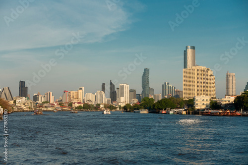 beautiful cityscape on the river in bangkok thailand on 24 April 2019 © small room