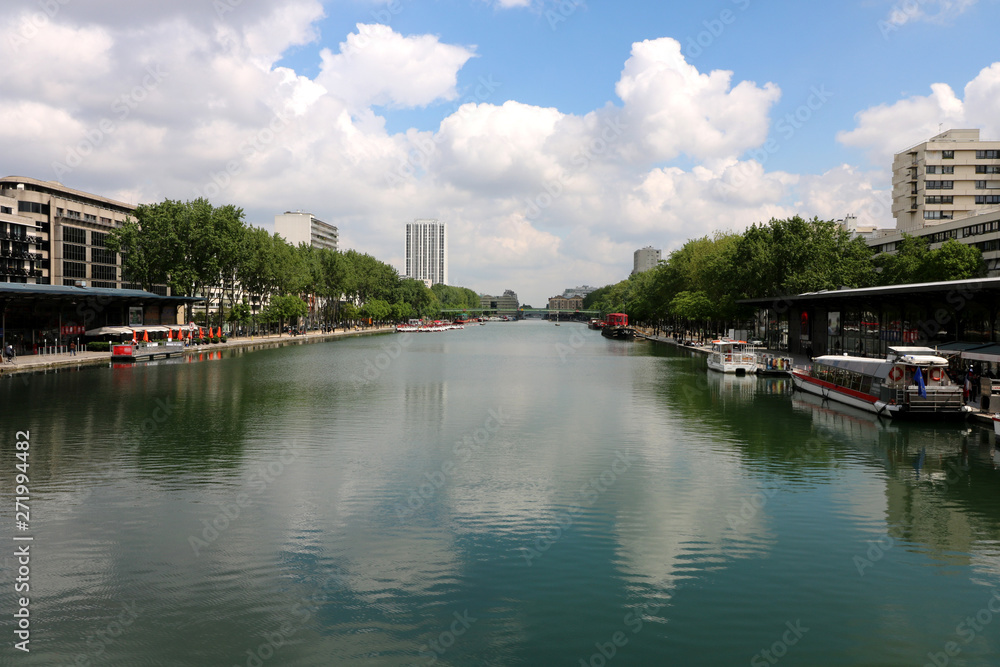 Paris - Bassin de la Villette