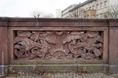 Auf der Lessingbrücke in Berlin photo