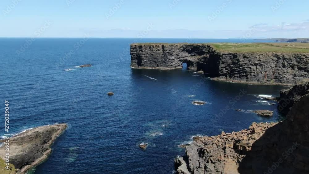 Beautiful Kilkee Cliffs at the west coast of Ireland - travel photography Beautiful Kilkee Cliffs at the west coast of Ireland - travel photography