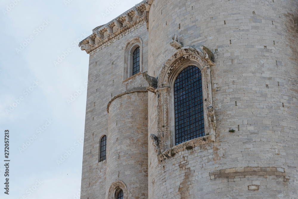 Fototapeta premium Like a white ship in the middle of the sea. Trani, cathedral of San Nicola Pellegrino. Puglia. Italy