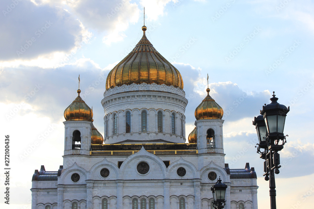 Cathedral of Christ the Saviour in Moscow, Russia. Famos\us Moscow city church on summer