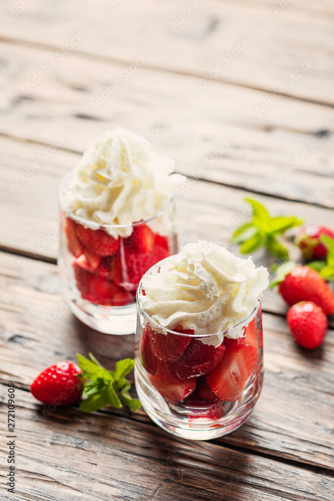 Strawberry with whipped cream