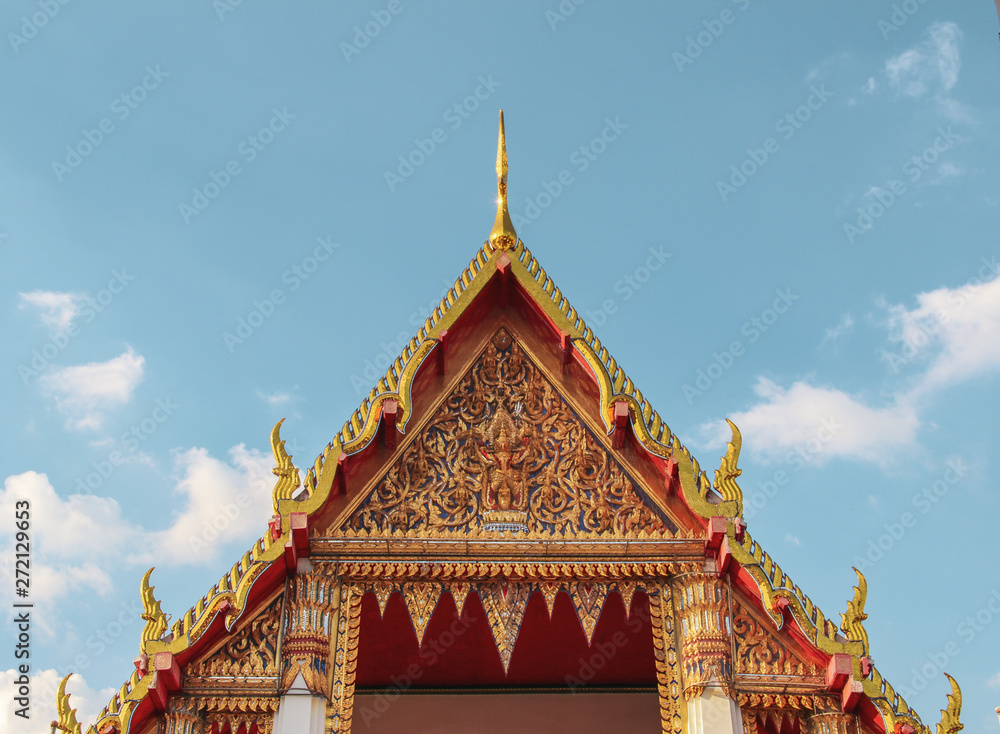 Wat Pho temple and buddhist statues in Bangkok