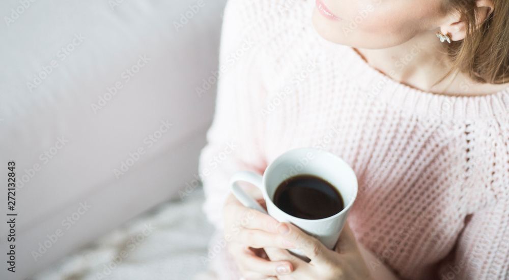 girl in bed with cup off coffe