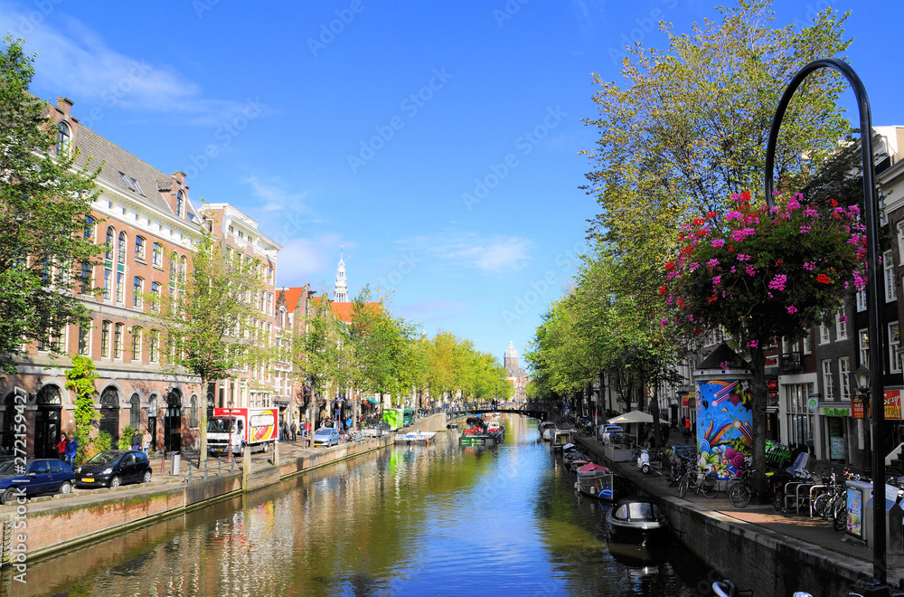 kanal in amsterdam