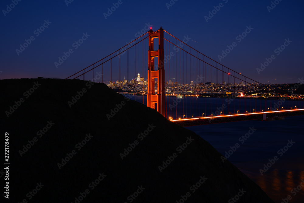 Fototapeta premium Golden Gate North Tower and Marin Headlands