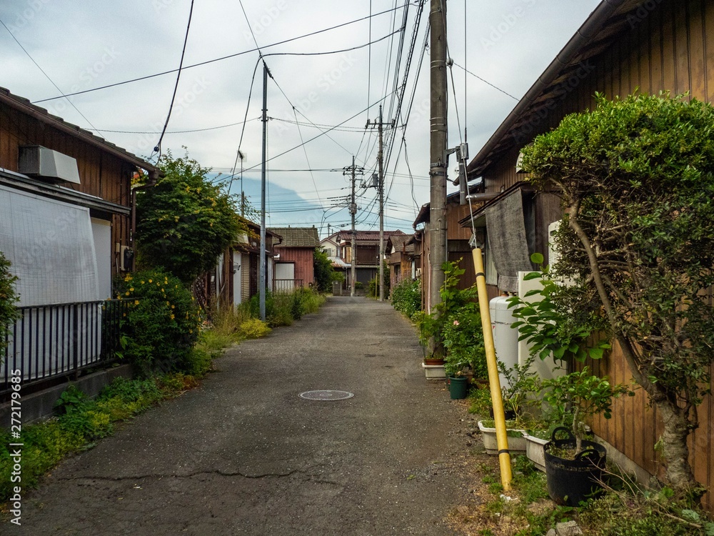 田舎町の住宅地