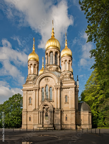 Obraz na płótnie Russische Kirche auf dem Neroberg in Wiesbaden, Hessen, Deutschland w salonie