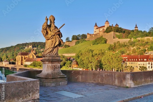 Würzburg, St. Kilian und Festung Marienberg