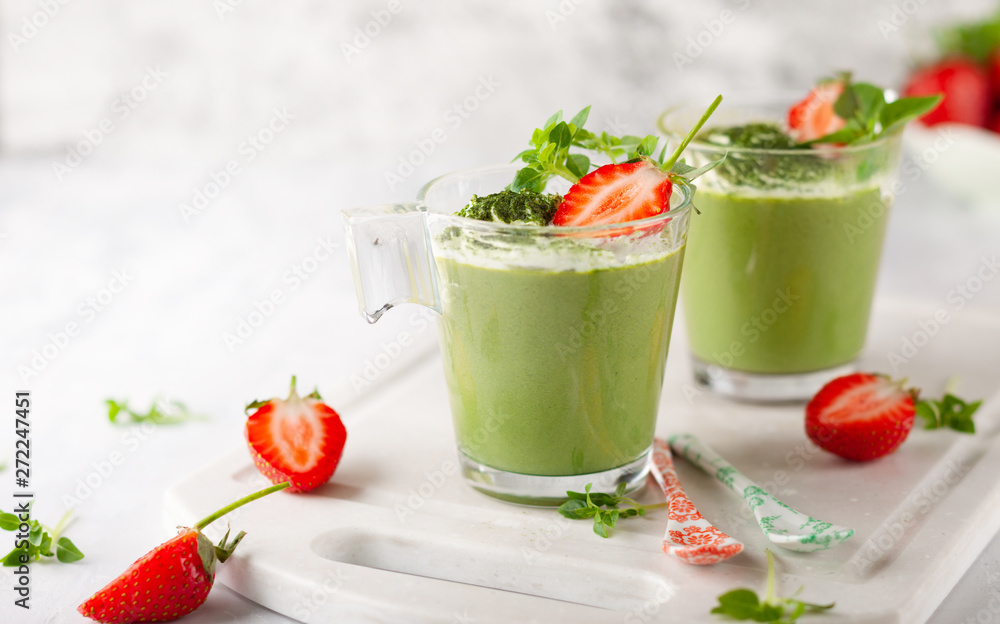 Matcha green tea panna cotta