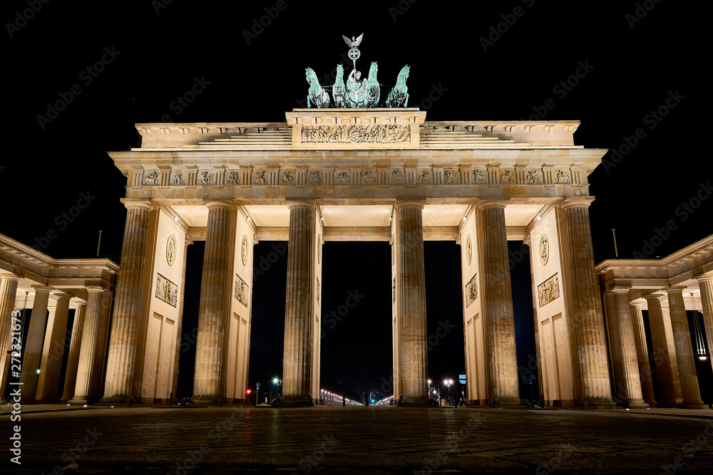 brandenburg gate by night, berlin