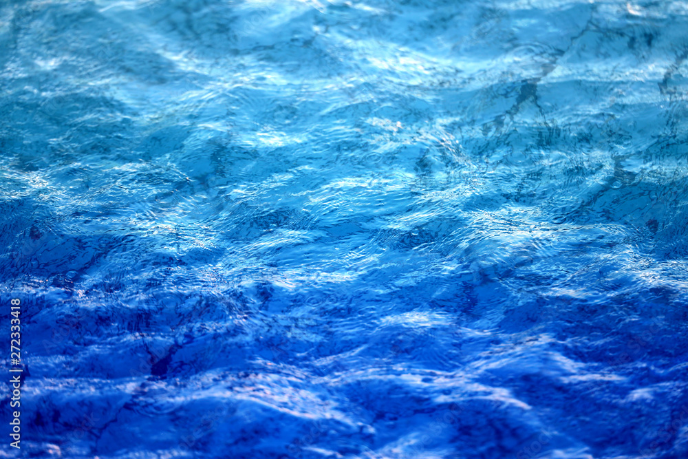 Photo macro background with clear blue sea water