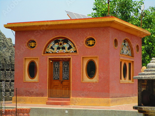 buddha temple kushinagar india photo