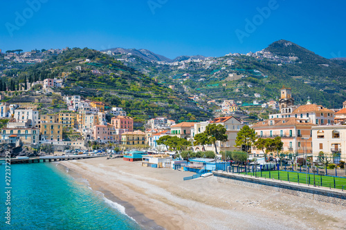 Fototapeta Naklejka Na Ścianę i Meble -  Blue sea and beach in Minori, Amalfi Coast, Campania, Italy.