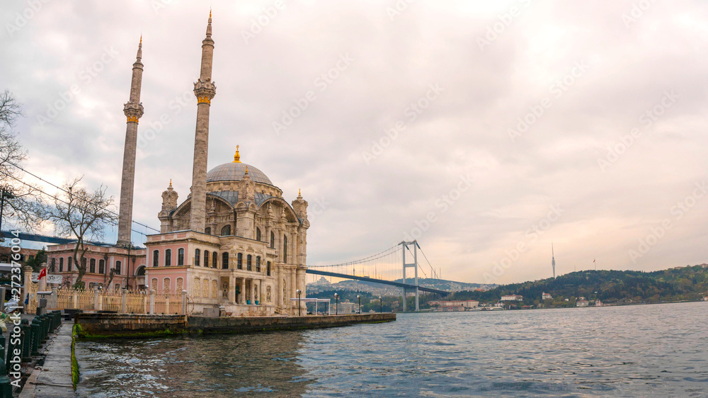 Ortakoy Mosque Istanbul, Turkey