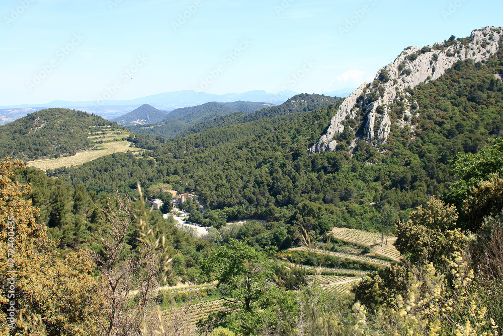 Vallée en Ardèche