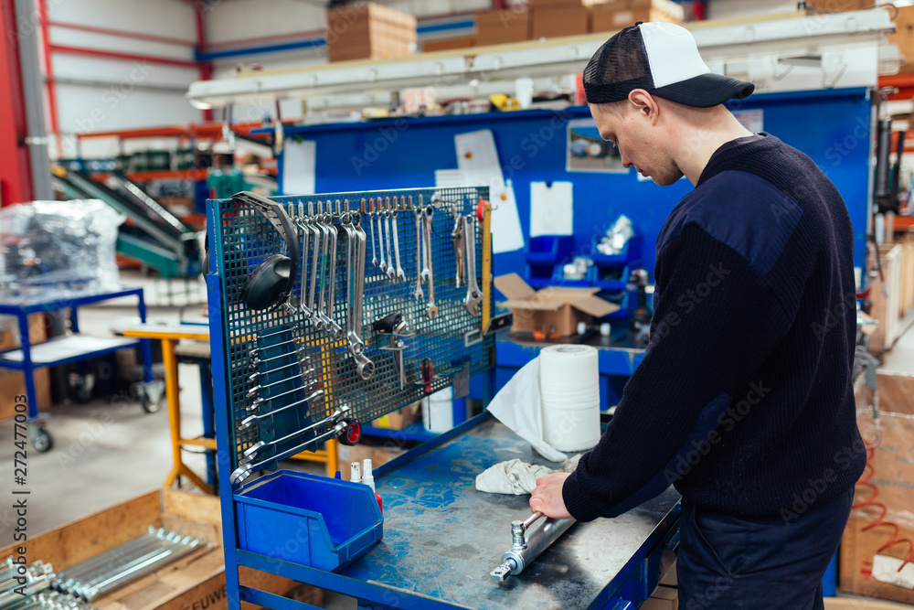 Man working in the factory