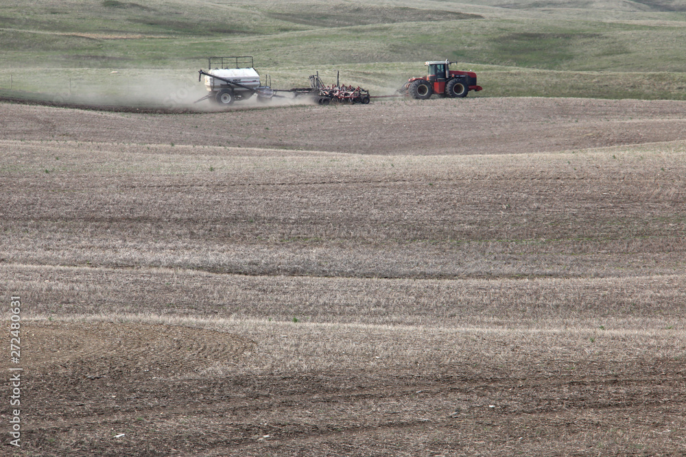 Obraz premium Seeding in Saskatchewan