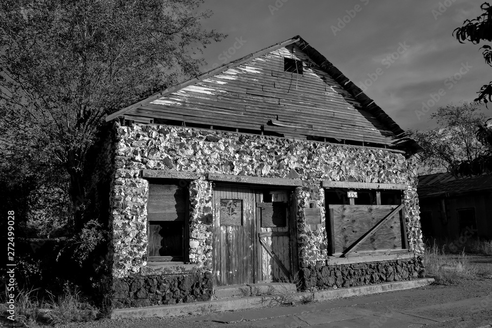 rock home rock home