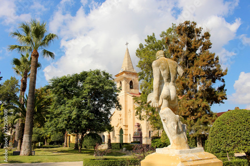 Jacarilla - Jardín del Palacio del Marqués de Fontalba, iglesia - Vega Baja - Alicante - España