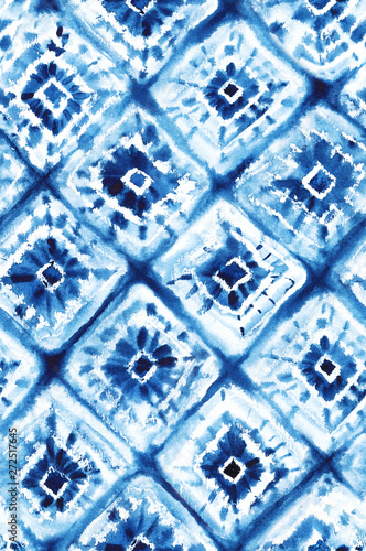 Seamless watercolor japanese indigo pattern in shibori style.