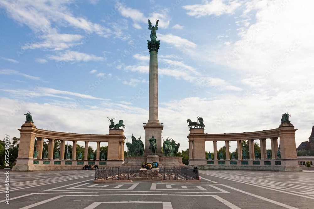 Heroes' Square in Budapest with statues