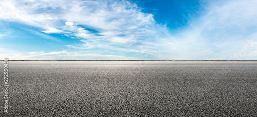 Fototapeta Naklejka Na Ścianę i Meble -  Empty highway road and sky clouds landscape,panoramic view