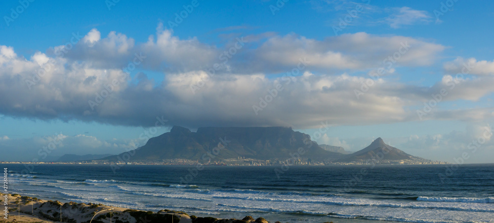 Ocean view of Table Bay, Cape Town, Table Mountain, Devil's Peak and Lion's  Head from Blouberg. Cape Town . Western Cape. South Africa. Stock Photo |  Adobe Stock