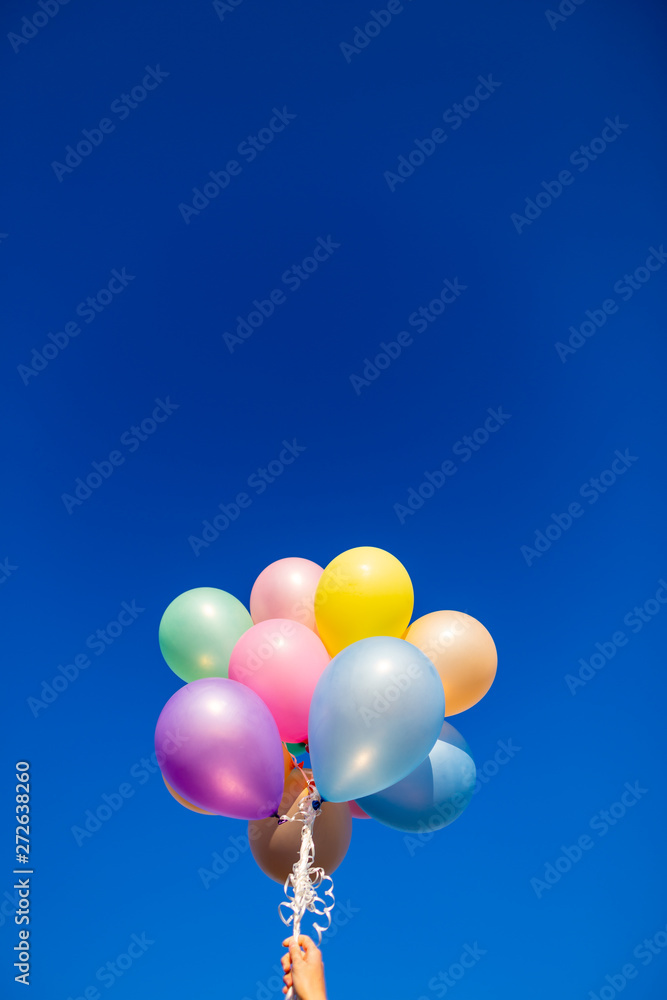 Vintage heart balloon with colorful on blue sky concept of love in summer and valentine, wedding honeymoon - Image