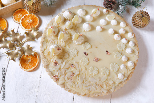 White chocolate, orange and almond christmas tart 