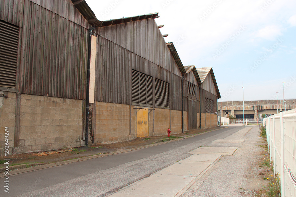 buildings (warehouses) in saint-nazaire (france) 