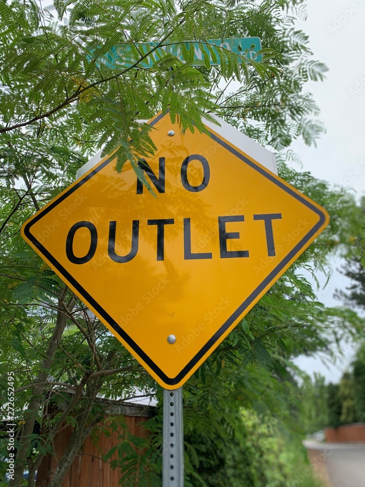 No outlet sign